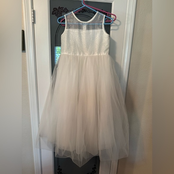 Girls flower girl beaded holiday White Tulle Dress size 12 dry cleaned wedding - Picture 1 of 3